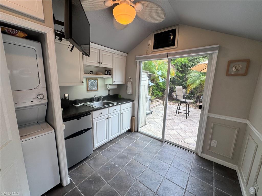 RIVERBEND MOTORCOACH RESORT - Land