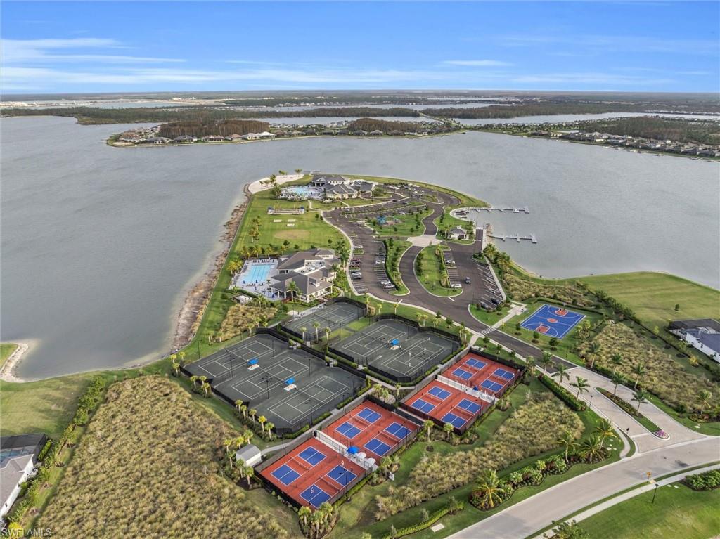 VISTA WILDBLUE - Residential