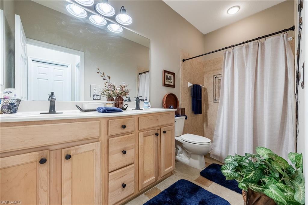 REFLECTION LAKES - Residential