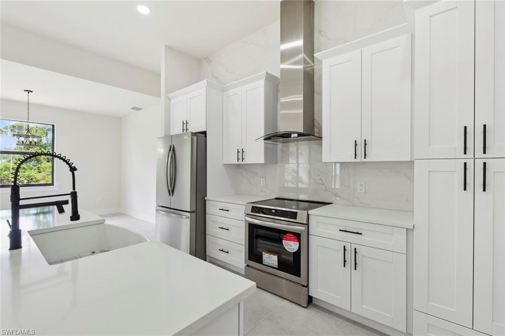 LEHIGH ACRES - Residential