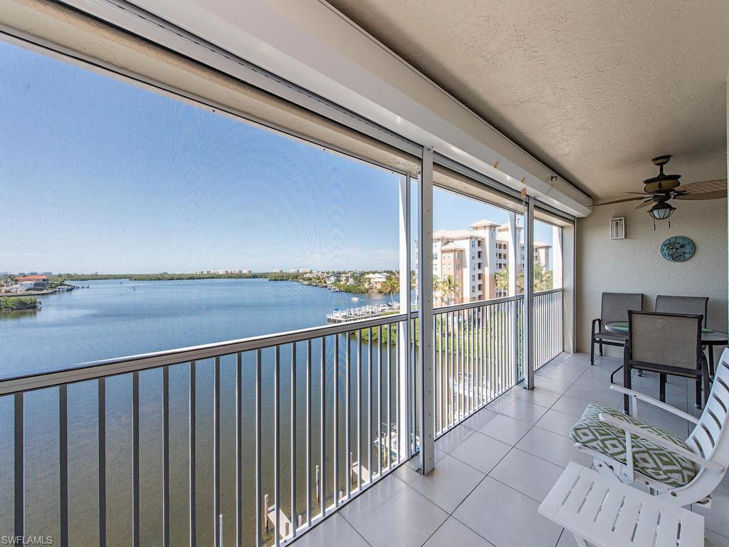 HICKORY BAY WEST - Residential