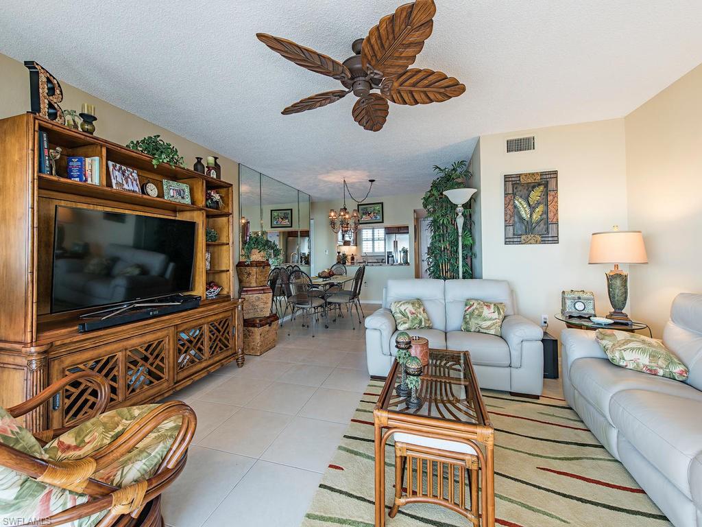 HICKORY BAY WEST - Residential