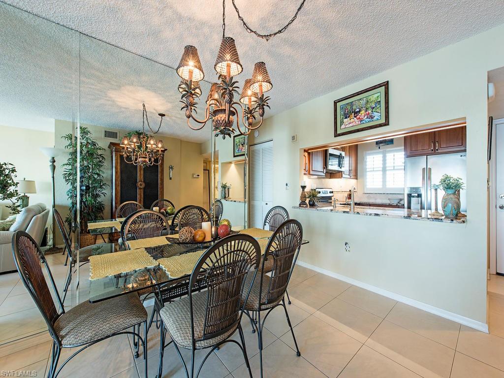 HICKORY BAY WEST - Residential