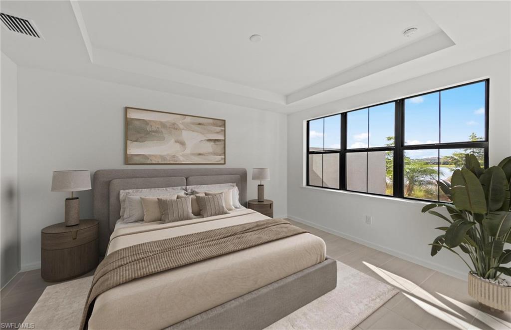 COUNTRY CLUB - Residential