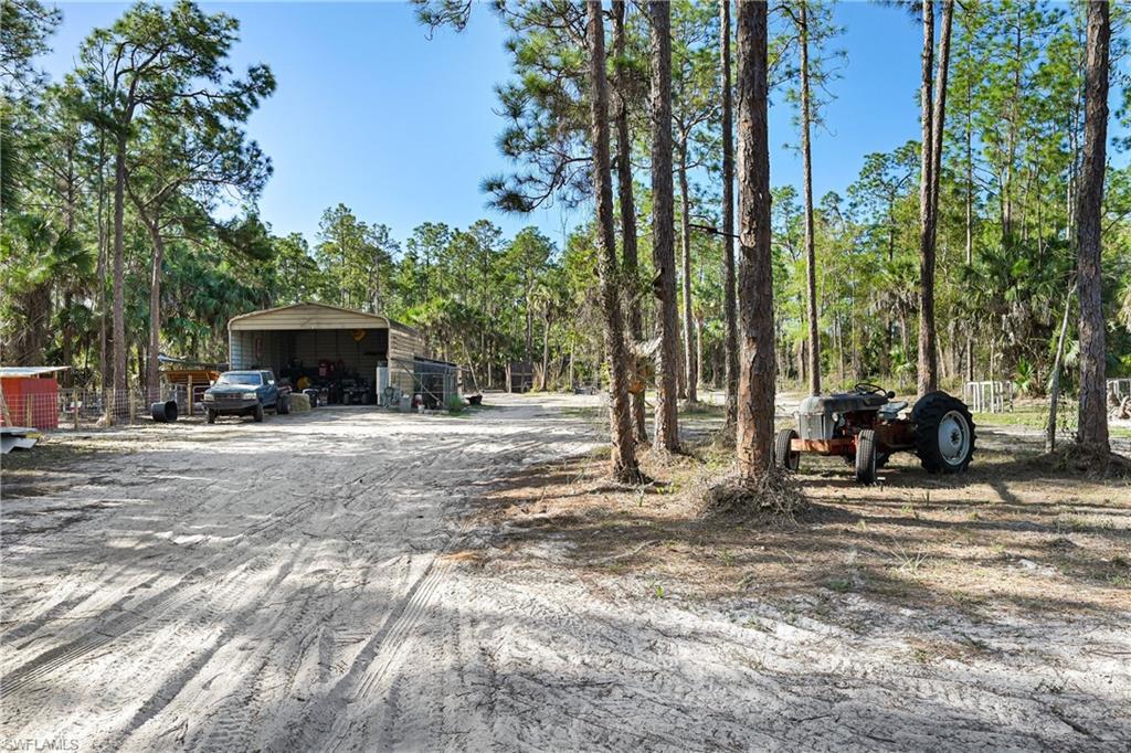 GOLDEN GATE ESTATES - Residential