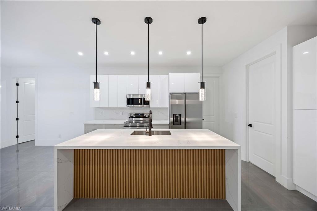 LEHIGH ACRES - Residential Lease