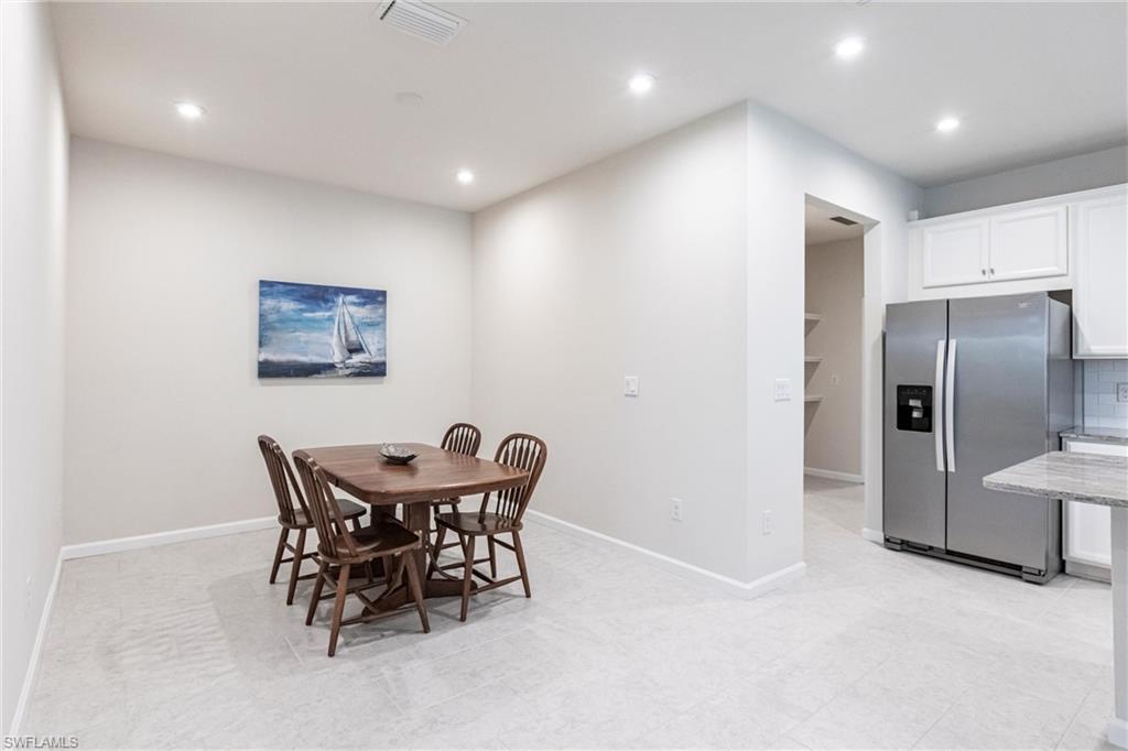 BONAVIE COVE - Residential