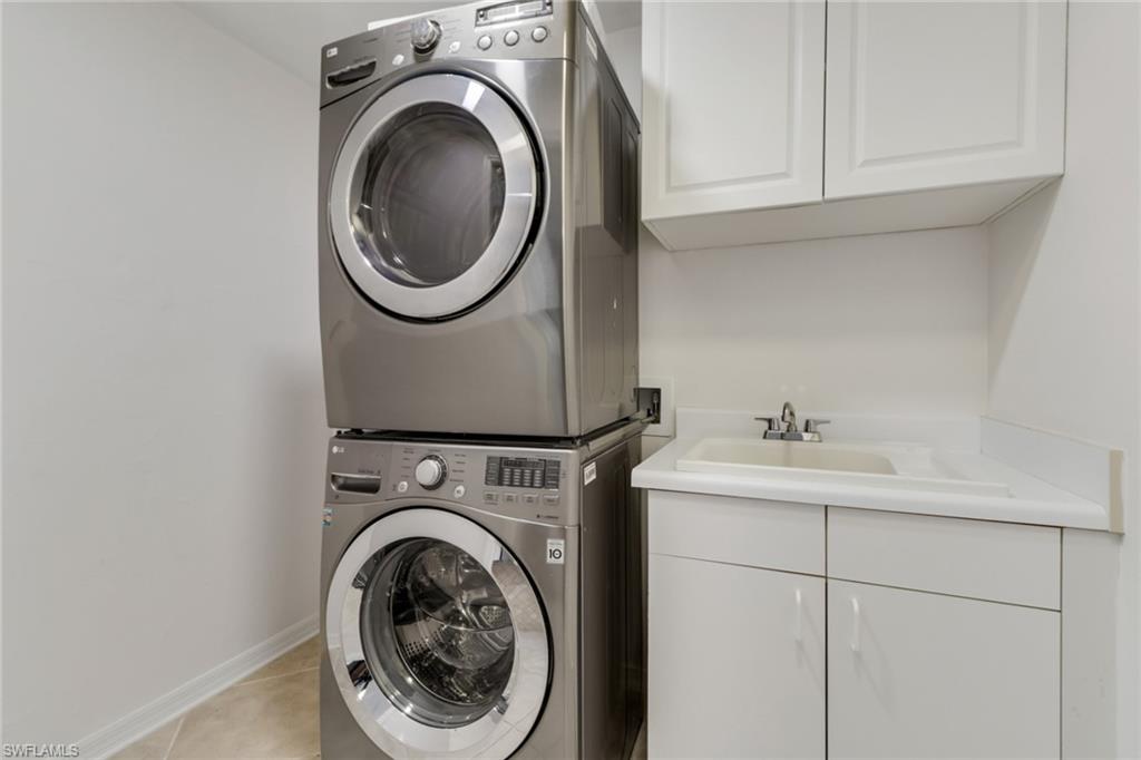 PARK PLACE - Residential Lease