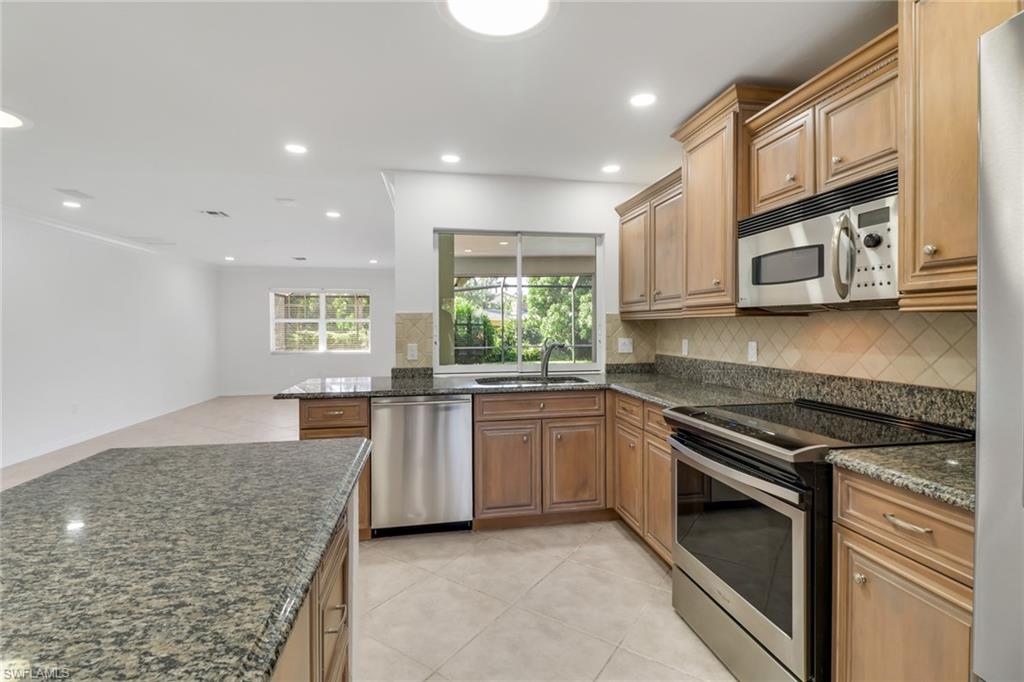 PARK PLACE - Residential Lease