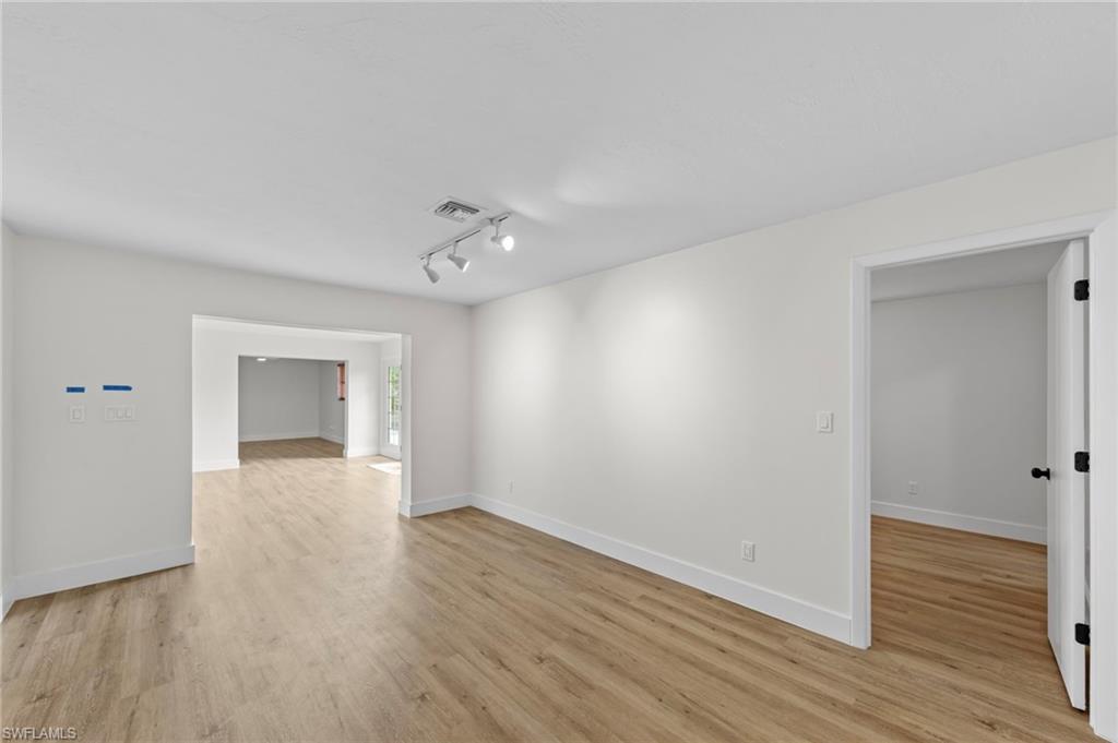 BUCKINGHAM - Residential