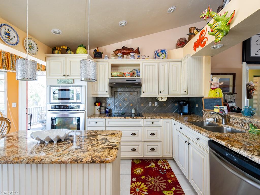 SHELL HARBOR - Residential