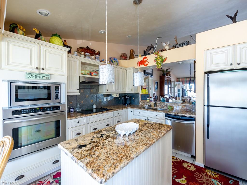 SHELL HARBOR - Residential