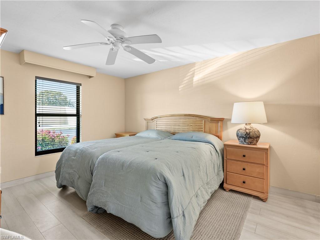 PARK SHORE RESORT - Residential