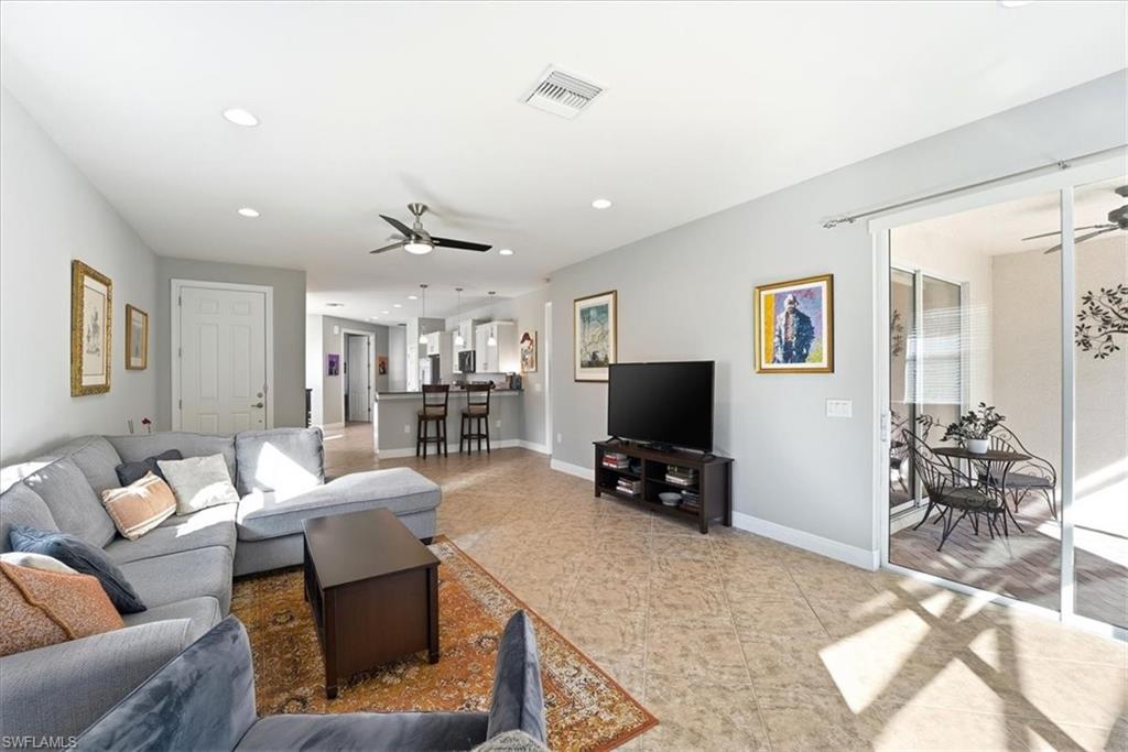 MANCHESTER SQUARE - Residential