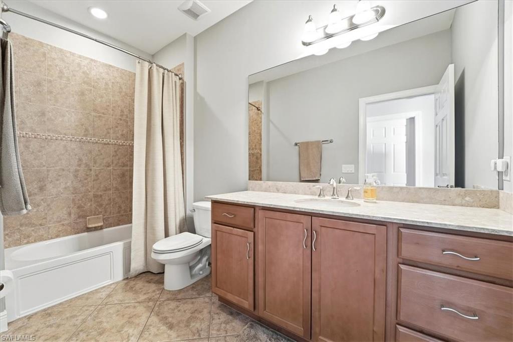 MANCHESTER SQUARE - Residential