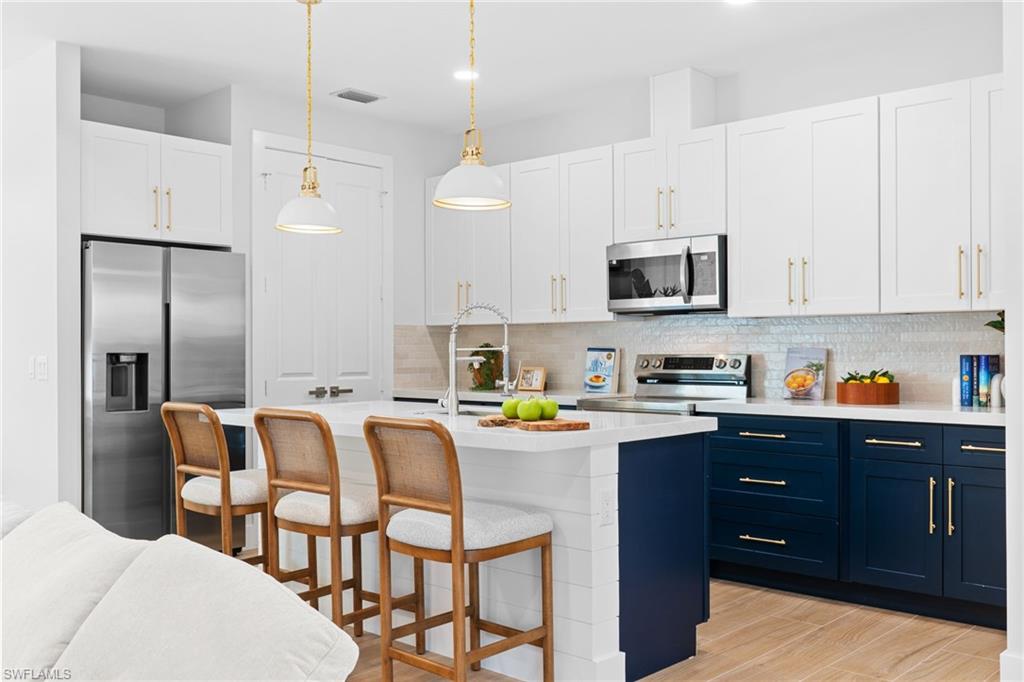 LAKE SIDE MOBILE ESTATES - Residential