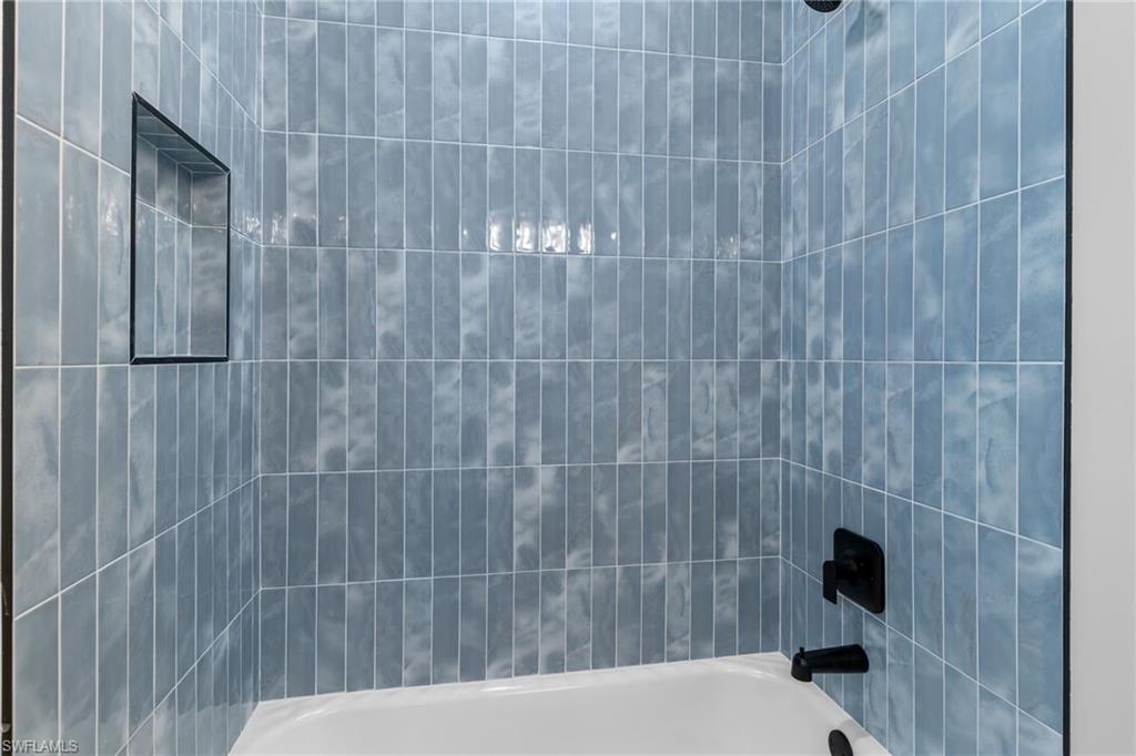 LAKE SIDE MOBILE ESTATES - Residential