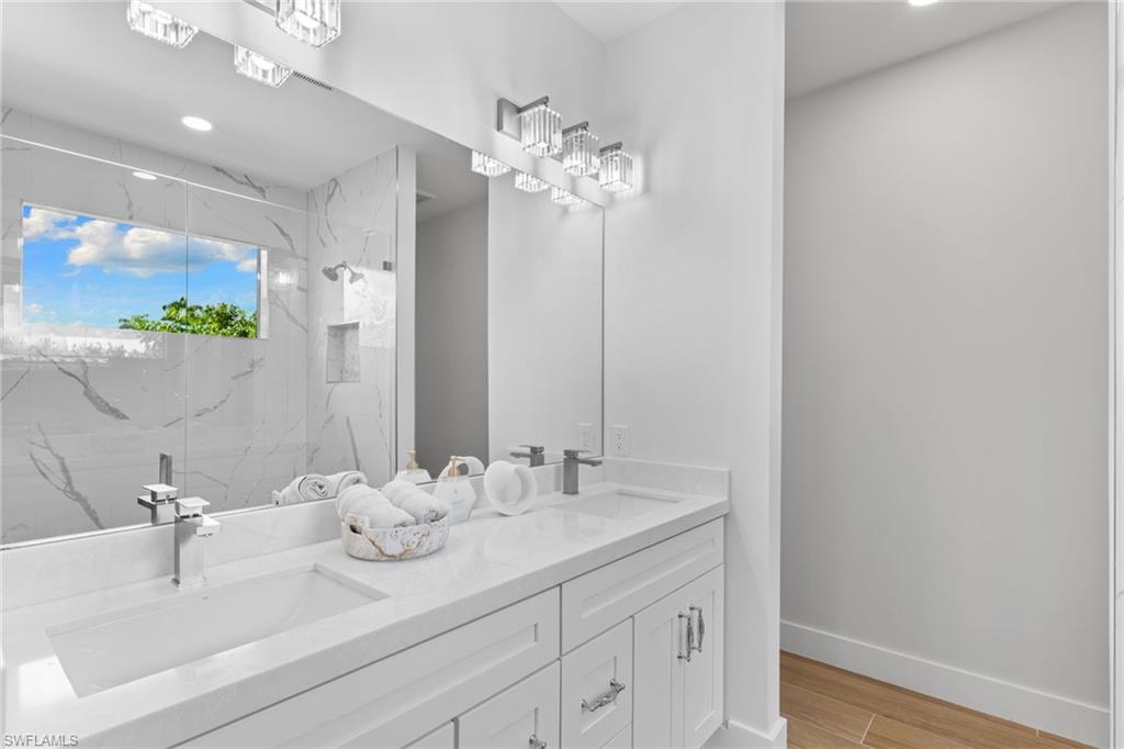 LAKE SIDE MOBILE ESTATES - Residential