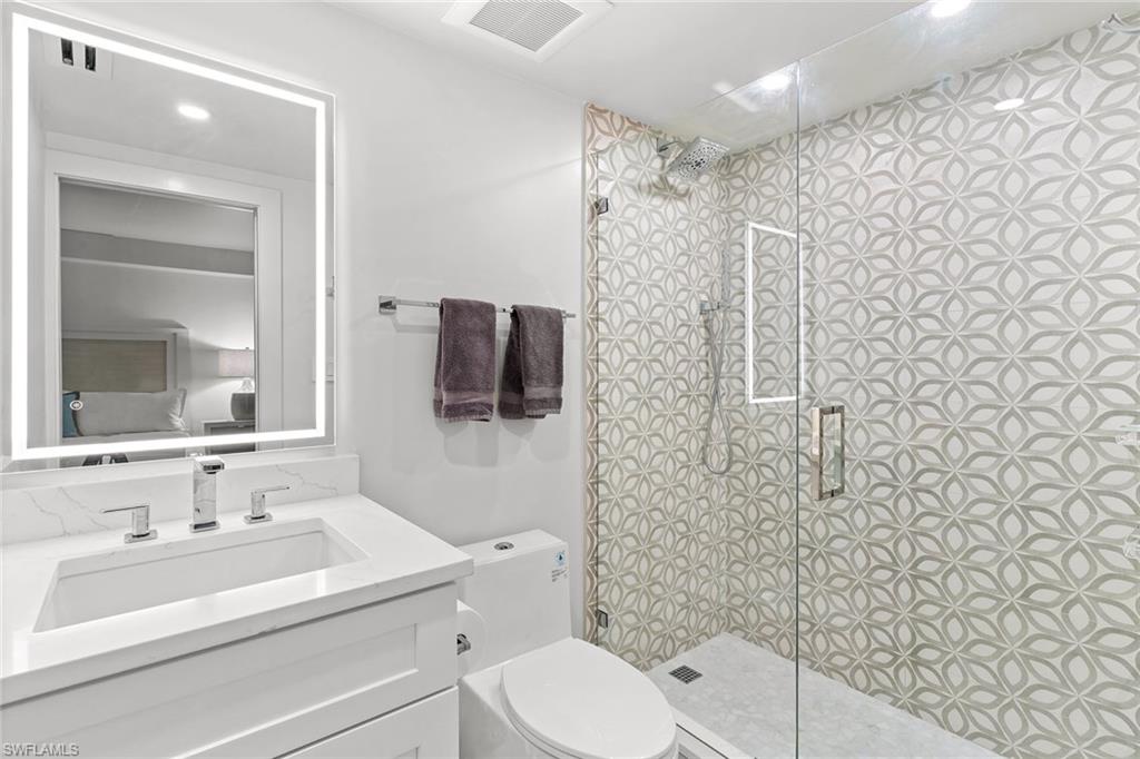 HYDE PARK - Residential