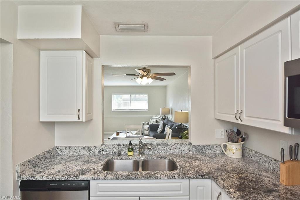 SOUTH POINTE VILLAS CONDO - Residential