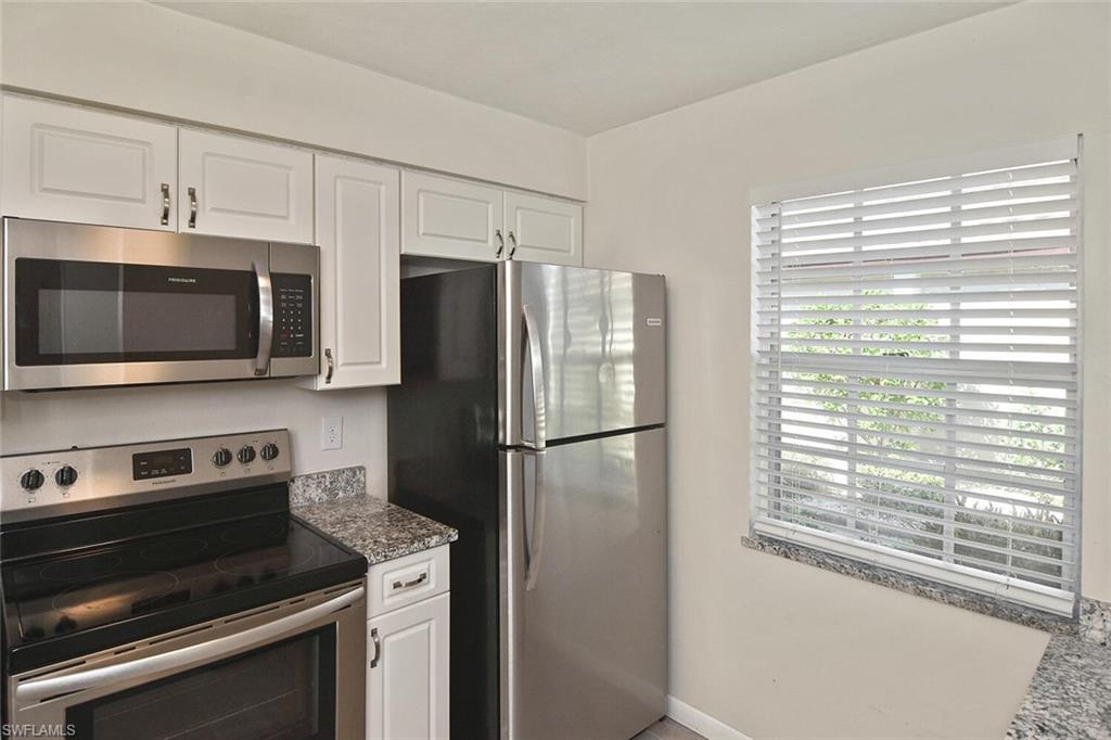 SOUTH POINTE VILLAS CONDO - Residential