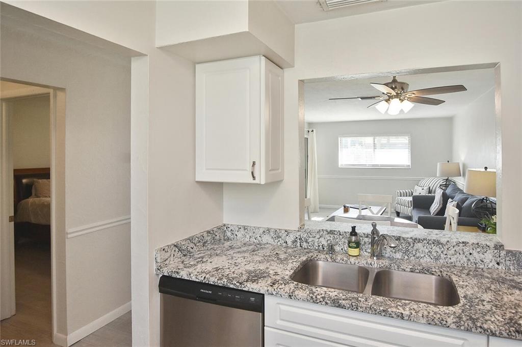 SOUTH POINTE VILLAS CONDO - Residential