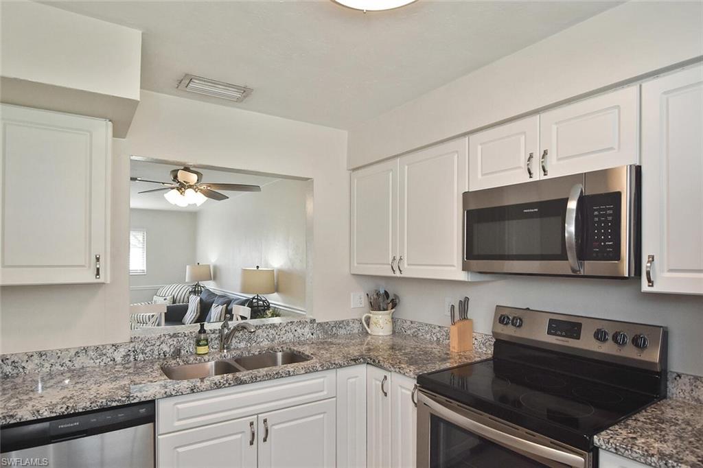 SOUTH POINTE VILLAS CONDO - Residential