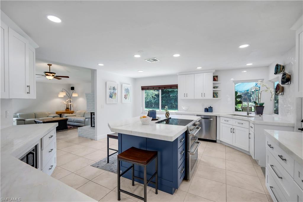 GOLDEN GATE ESTATES - Residential