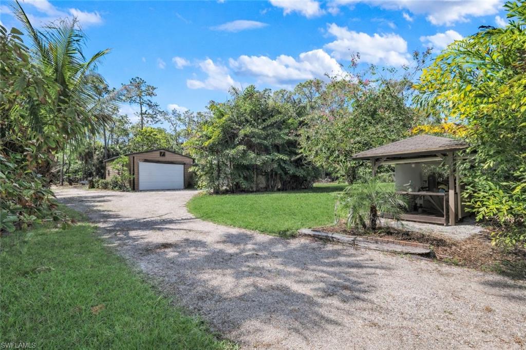 GOLDEN GATE ESTATES - Residential