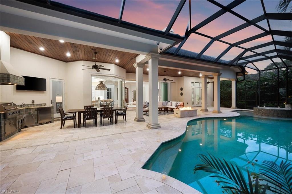 MOORINGS - Residential