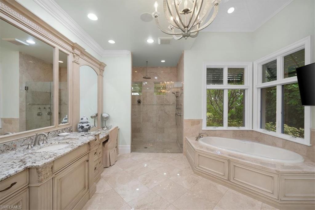 MOORINGS - Residential