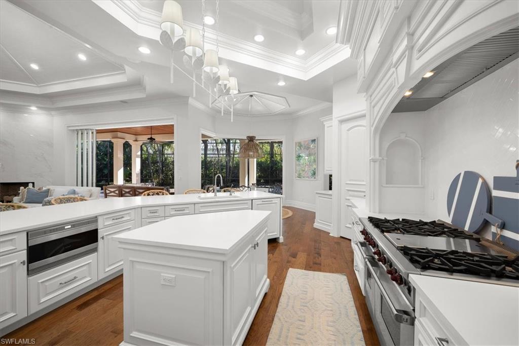 MOORINGS - Residential