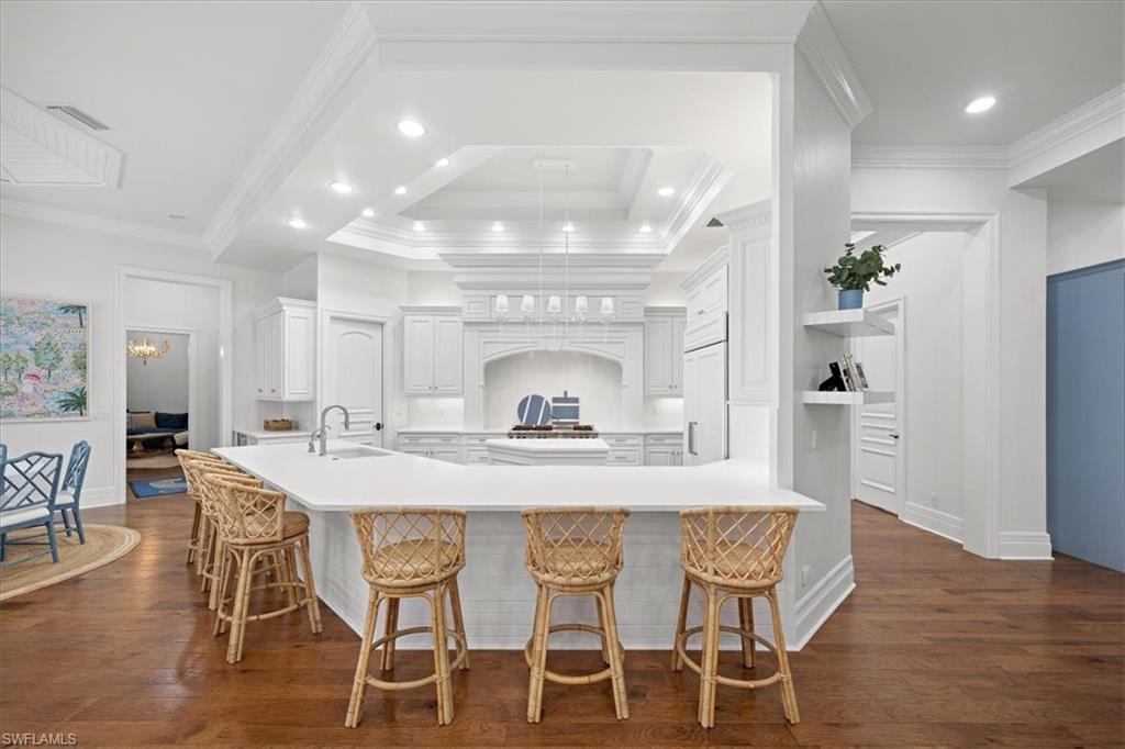 MOORINGS - Residential