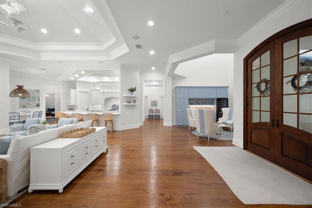 MOORINGS - Residential