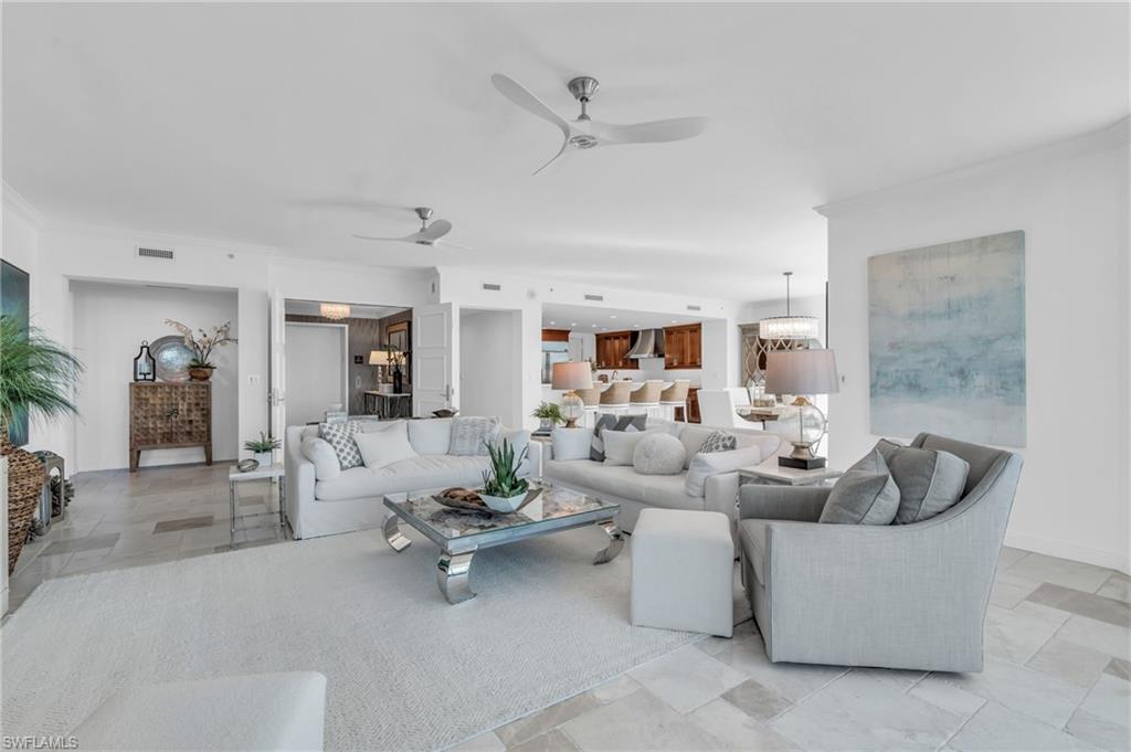 GRANDE GENEVA - Residential