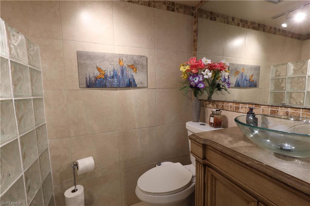 HIGH POINT COUNTRY CLUB - Residential