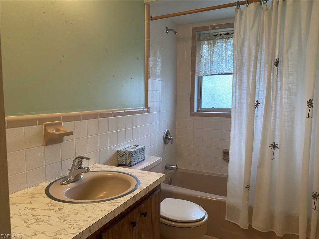 CYPRESS LAKE COUNTRY CLUB - Residential