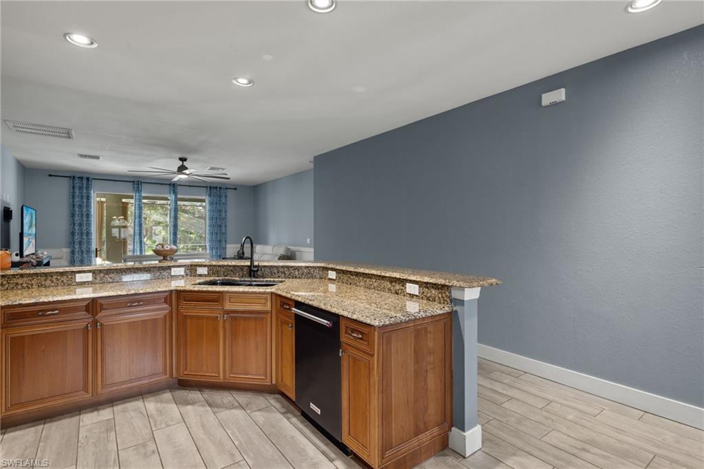 STONEYBROOK - Residential