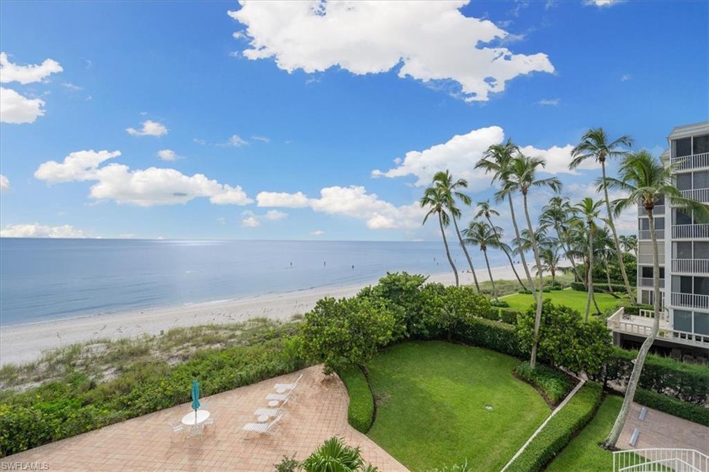 WHITEHALL - Residential