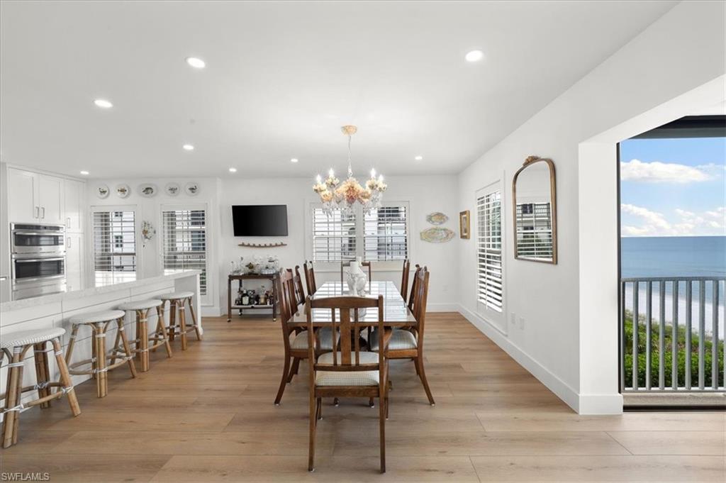 WHITEHALL - Residential