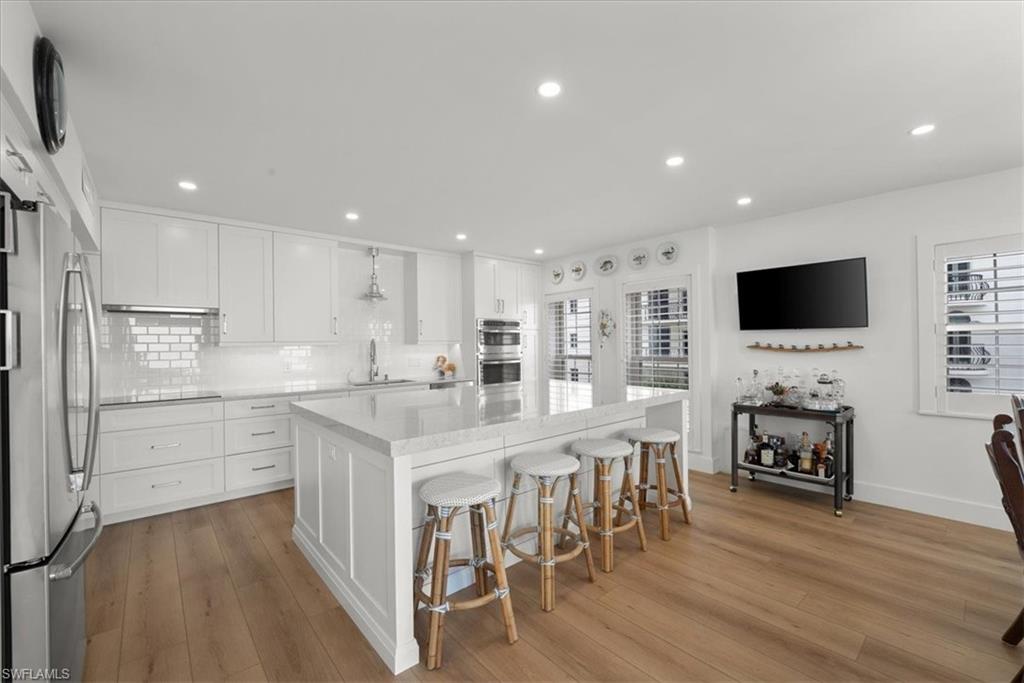 WHITEHALL - Residential