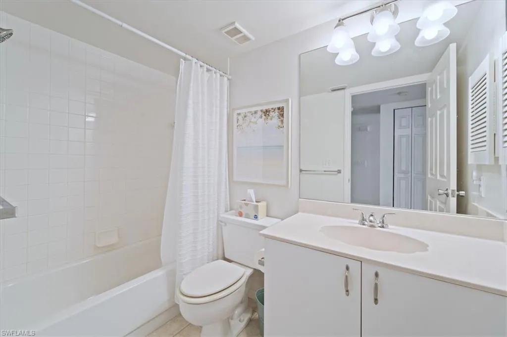 Naples, Florida 34110, United States, 2 Bedrooms Bedrooms, ,2 BathroomsBathrooms,Residential,Active,37929