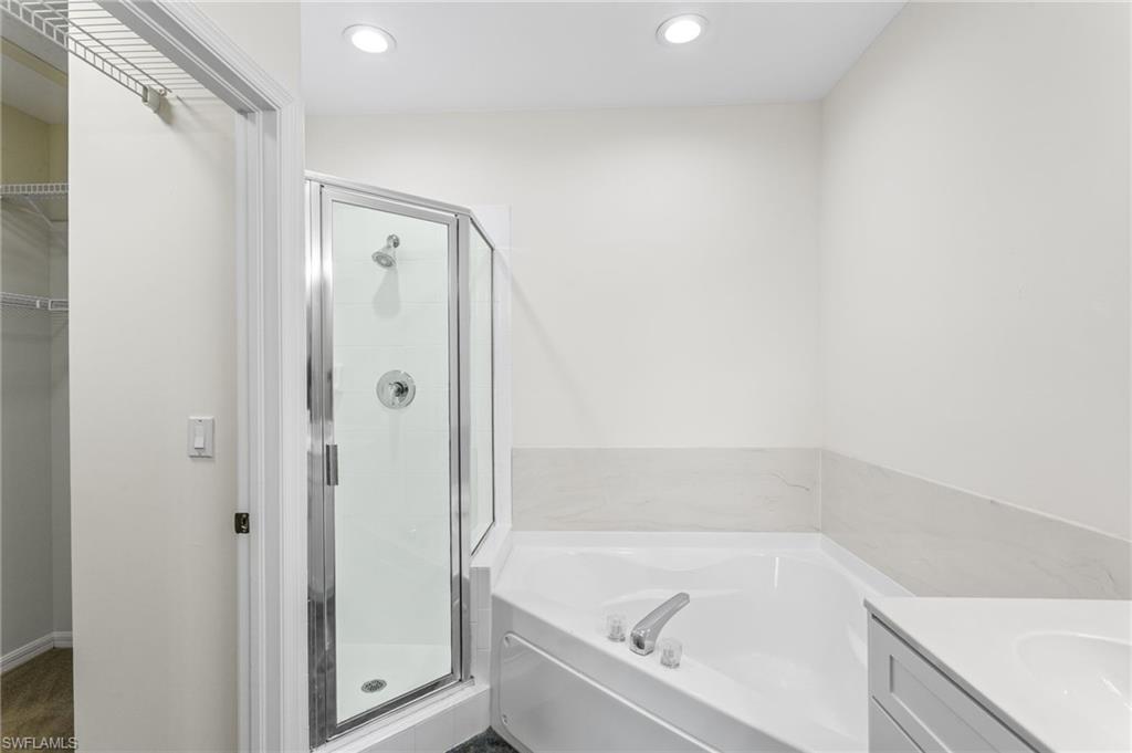 HARBOUR WALK - Residential