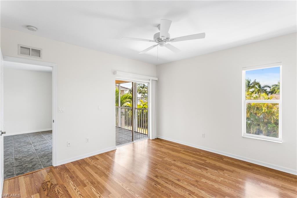 HARBOUR WALK - Residential