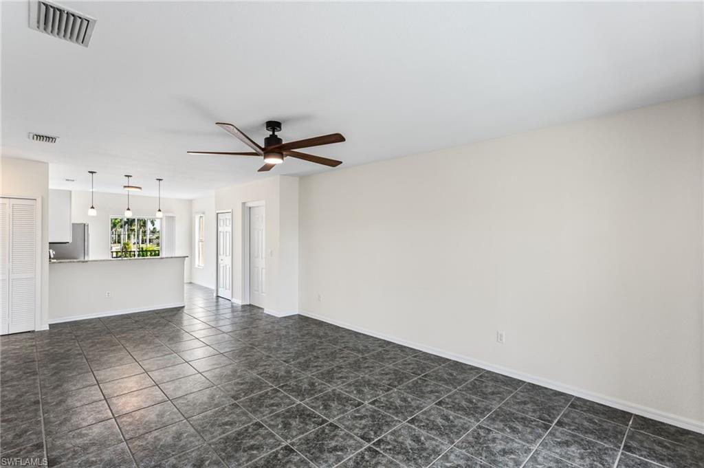 HARBOUR WALK - Residential