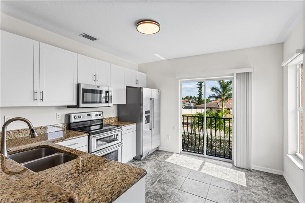 HARBOUR WALK - Residential