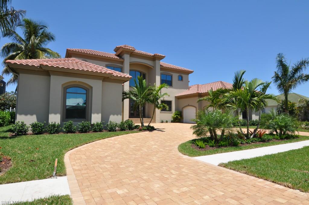 MARCO BEACH - Residential