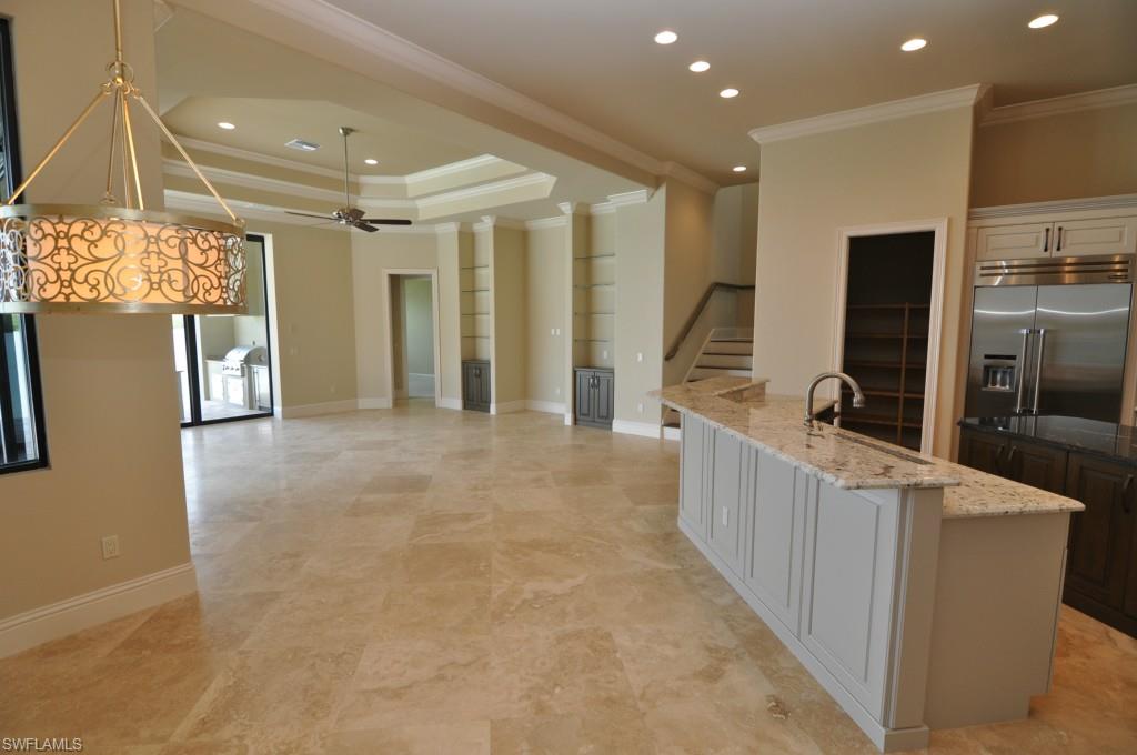 MARCO BEACH - Residential