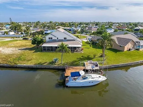 1234 SE 13th Ave, Cape Coral, FL 33990 - #: 224096266