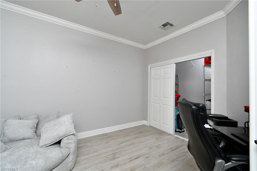 WESTMINSTER - Residential